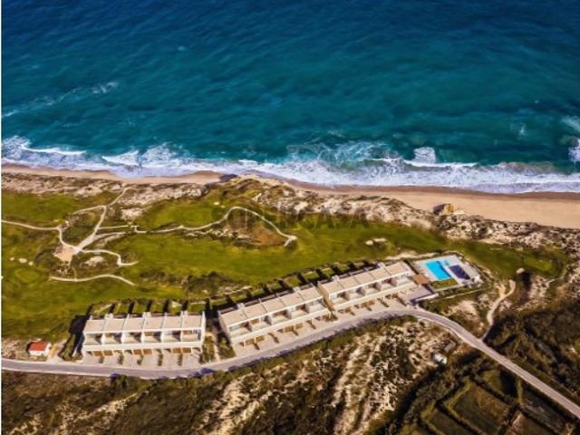 Coleção D’El Rey Uma coleção privada de dezasseis residências contemporâneas entre o golfe e o oceano