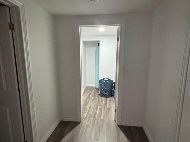 Cole Geofroy Has an Apartment