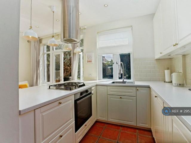 Colebrook Road, London, SW16 3 bed end of terrace house to rent £3,200 pcm £738 pw