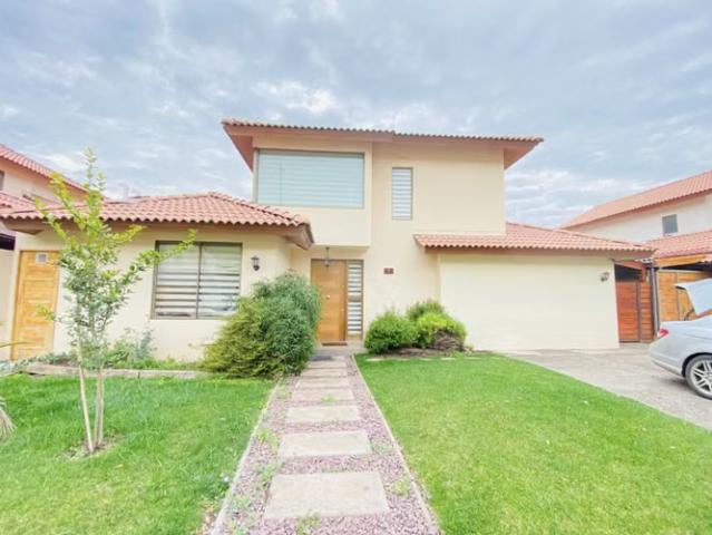 Colegio pumahue trewhelas pucalan | 3 dormitorios por 8500.00 en Colina