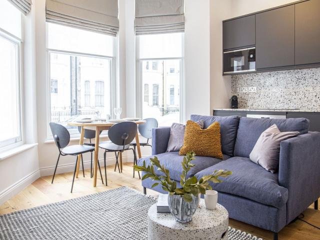 Coleherne Road, London SW10, Studio to rent, £2,500 pcm | PrimeLocation