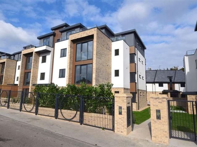 Coleman Court, Hope Close, Hendon NW4, 1 bed flat to rent, £1,600 pcm | PrimeLocation