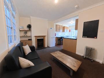 Coleman Street, Brighton BN2 4 bed terraced house to rent £2,400 pcm £554 pw