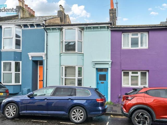 Coleman Street, East Sussex BN2 3 bed terraced house to rent £1,950 pcm £450 pw