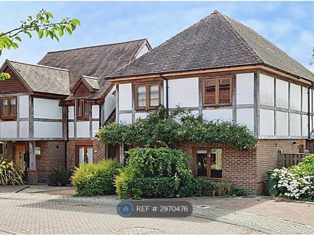 Coleman's Way, East Sussex TN19, 4 bed detached house to rent, £2,200 pcm | PrimeLocation