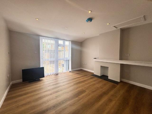 Colemans Close, Calne