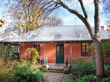 Coles Cottage c1856 A Georgian Treasure Hidden in the Heart of Castlemaine
