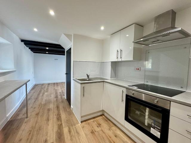 Colesdown Hill, Plymouth PL9, 1 bed cottage to rent, £900 pcm | PrimeLocation