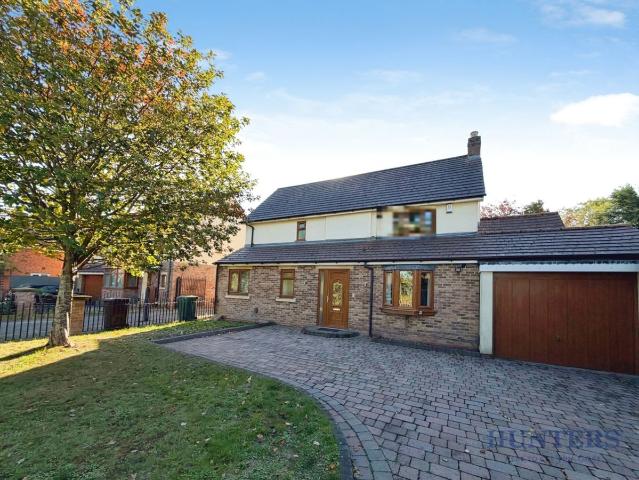 Coleshill Road, Marston Green B37, 4 bed detached house to rent, £2,200 pcm | PrimeLocation
