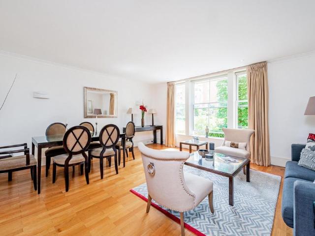 Coleridge Gardens, Chelsea SW10 2 bed ground floor flat to rent £4,498 pcm £1,038 pw