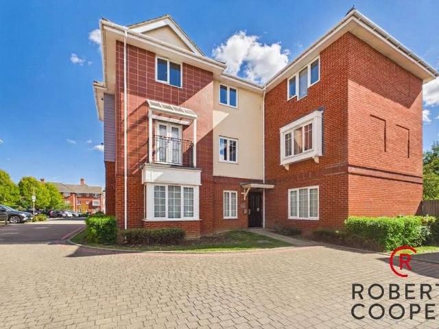 Coleridge Drive, Eastcote HA4, 2 bed flat to rent, £1,850 pcm | PrimeLocation
