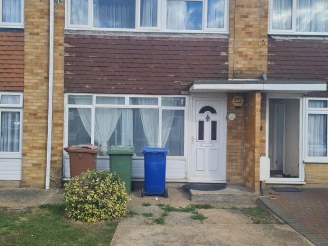 Coleridge Road, Tilbury RM18, 3 bed terraced house to rent, £1,700 pcm | PrimeLocation