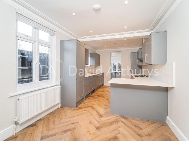 Coleridge Road, Crouch End, London N8, 3 bed end terrace house to rent, £4,250 pcm | PrimeLocation