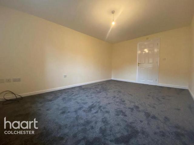 Colet Crescent, Colchester 1 bed in a house share to rent £675 pcm £156 pw