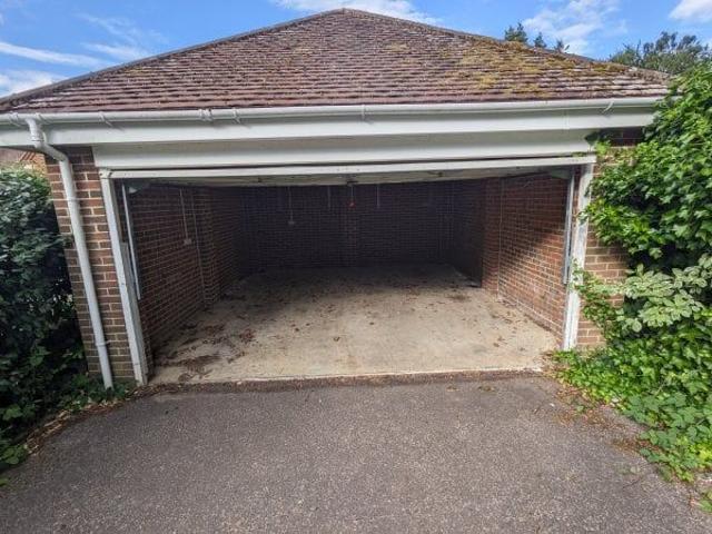 Colgate 4 bedroom house to rent