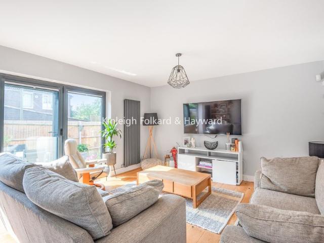 Colin Close, West Wickham, Kent, BR4