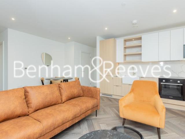 Colin Park Road, The Hyde, London, NW9 6HT, United Kingdom | 1 bed apartment for rent #138694842 | Rentberry