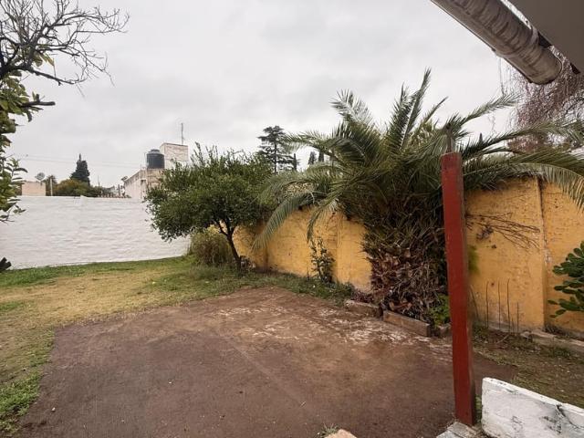 COLINAS DE VELEZ SARSFIELD 3 DOR, COCH DOBLE Y PATIO !
