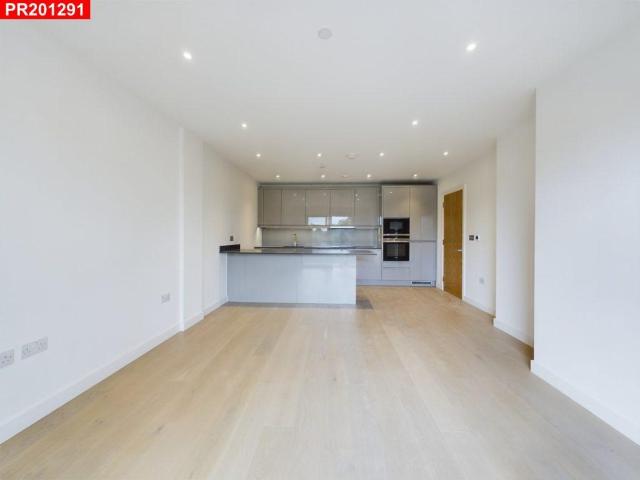 Colindale – 2 Bedrooms Flat 2 bed flat to rent £2,219 pcm £512 pw