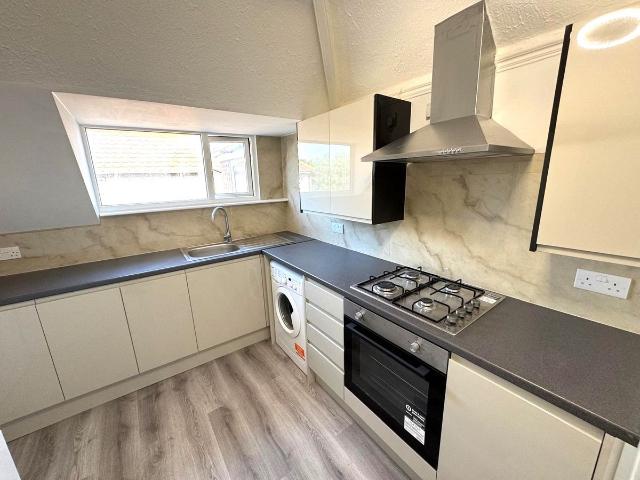 Colindale, London NW9, 2 bed flat to rent, £1,700 pcm | PrimeLocation