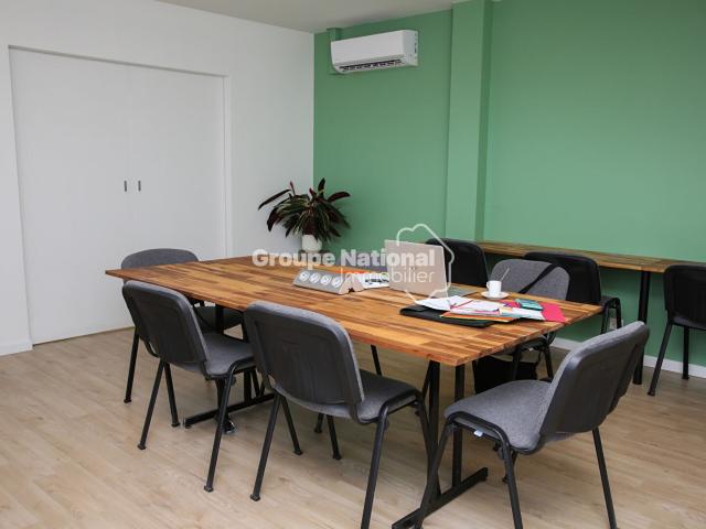 ColIving à Buc chambre meublée tout confort 11m² avec salle d'eau et wc