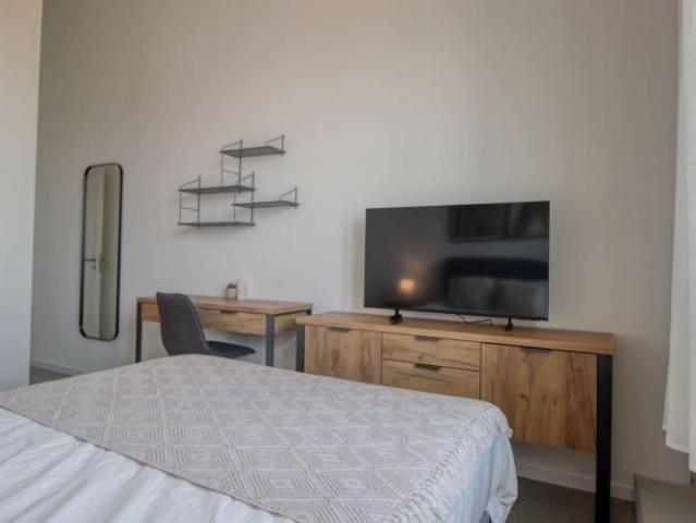 Coliving Moderne Alliant Intimité, Travail et Vie Partagée à Renens
