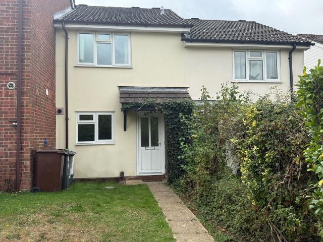 College Avenue, Tonbridge TN9, 2 bed terraced house to rent, £1,300 pcm | PrimeLocation