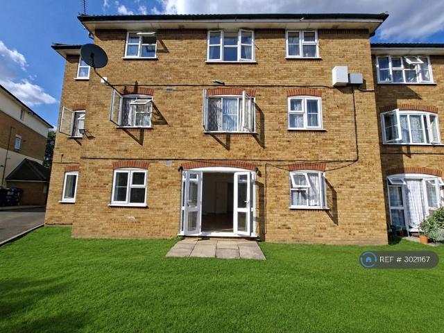 College Avenue, Harrow, HA3 2 bed flat to rent £1,800 pcm £415 pw