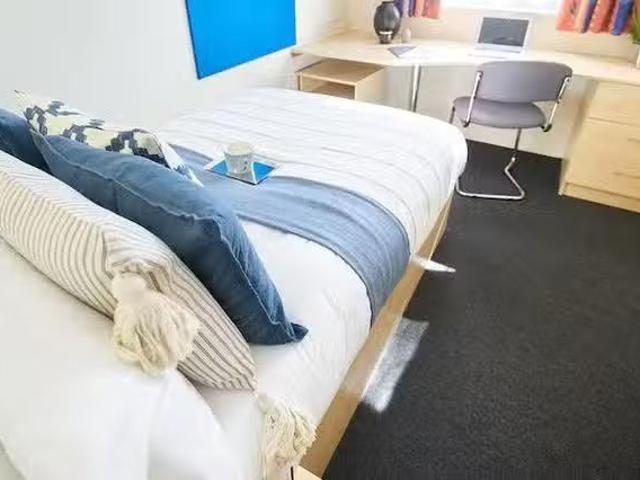 College Court Classic Ensuite