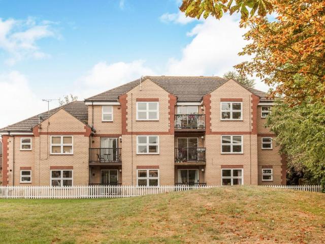 College Fields, Woodhead Drive. 2 bed house to rent £1,500 pcm £346 pw