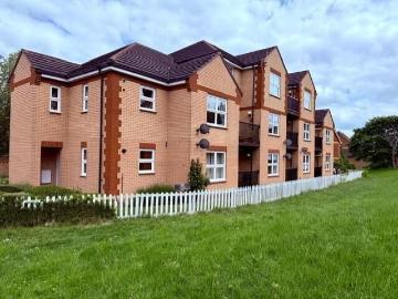 College Fields, Woodhead Drive, Cambridge CB4, 2 bed flat to rent, £1,700 pcm | PrimeLocation