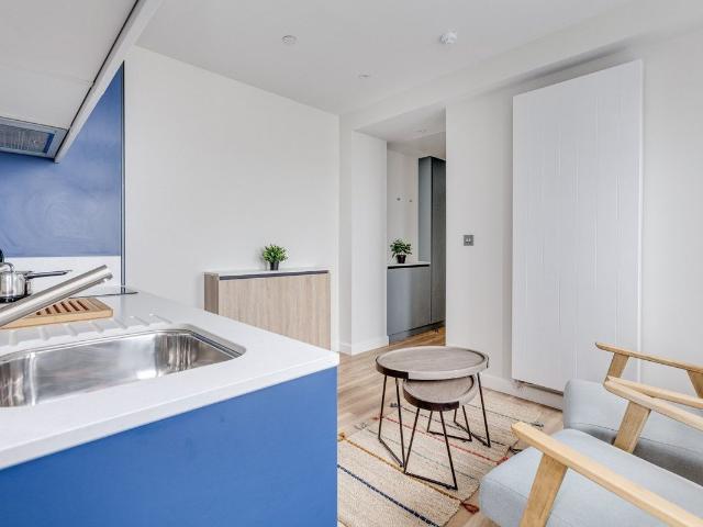 College Road, Croydon CR0, Studio to rent, £1,103 pcm | PrimeLocation