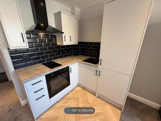 College Road, Doncaster DN1, Studio to rent, £625 pcm | PrimeLocation