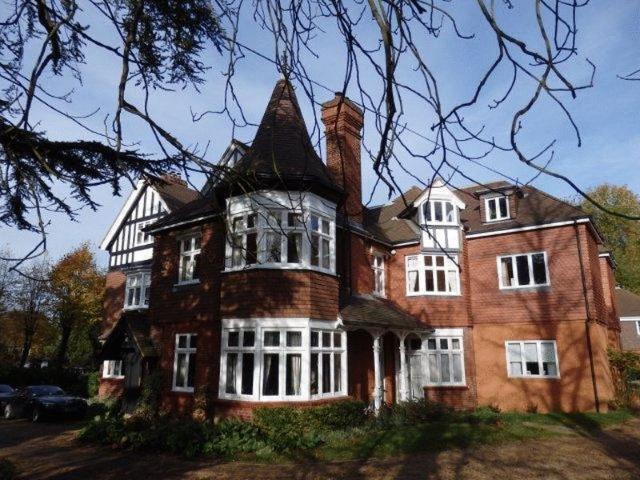 College Road, Epsom KT17, 2 bed flat to rent, £1,800 pcm | PrimeLocation