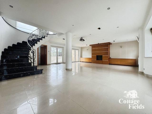 College Road, Hoddesdon EN11, 6 bed detached house to rent, £8,900 pcm | PrimeLocation