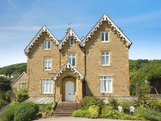 College Road, Malvern, WR14 2 bed apartment to rent £950 pcm £219 pw
