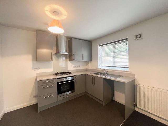 College Road, Whetstone LE8, 1 bed flat to rent, £850 pcm | PrimeLocation