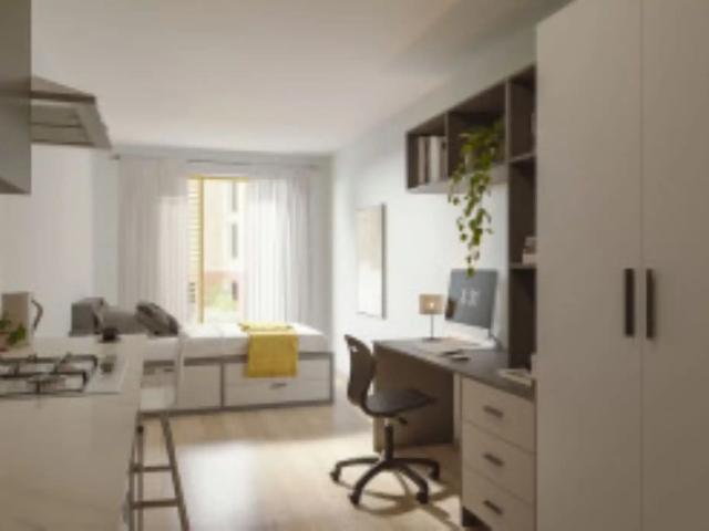 College Street, Northampton Has an Apartment