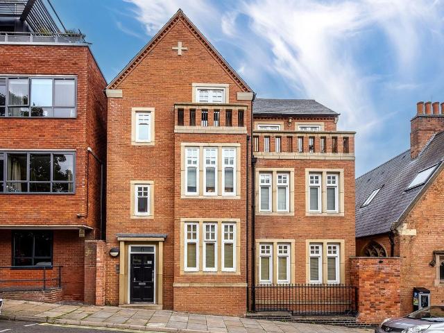 College Street, Nottingham NG1, 2 bed flat to rent, £1,200 pcm | PrimeLocation