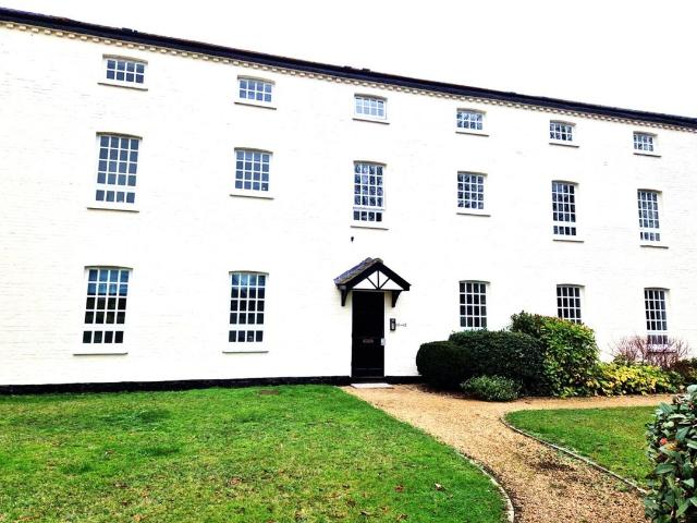 Collett Road, Ware SG12, 1 bed flat to rent, £1,200 pcm | PrimeLocation