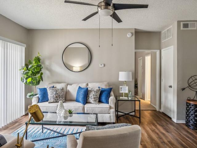 Collin Creek Studio Apartment for Rent at 2301 Pebble Vale Dr, Plano, TX 75075