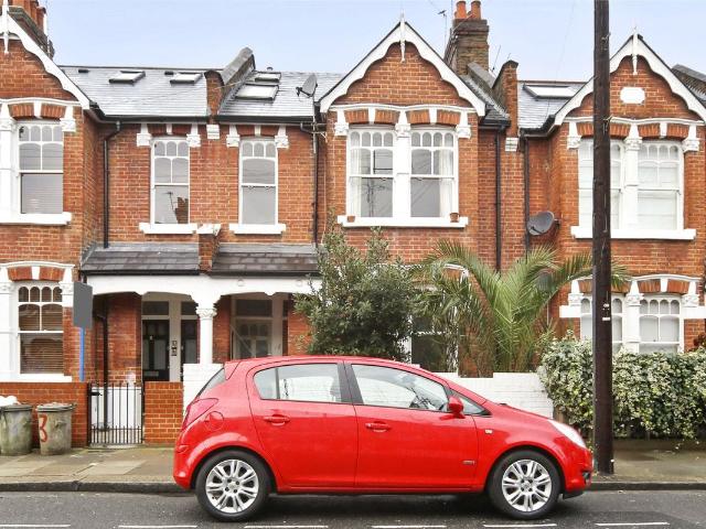Collingbourne Road, London W12, 2 bed flat to rent, £2,300 pcm | PrimeLocation