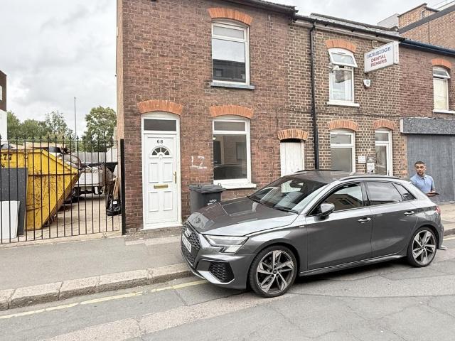 Collingdon Street, LUTON, LU1 1RX 2 bed end of terrace house to rent £1,300 pcm £300 pw