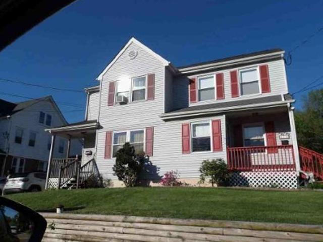 Collingdale Ave