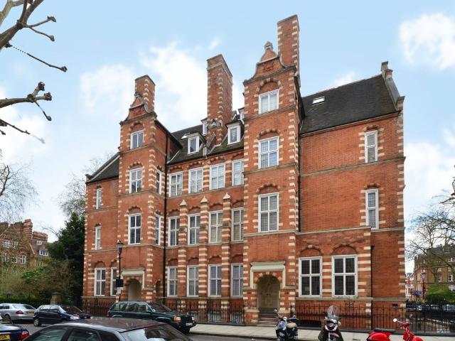 Collingham Gardens, South Kensington, London SW5, 3 bed flat to rent, £3,445 pcm | PrimeLocation