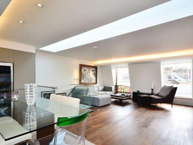 Collingham Place, South Kensington. 2 bed flat to rent £4,442 pcm £1,025 pw