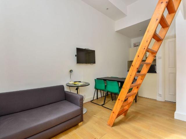 Collingham Place, South Kensington, London SW5, Studio to rent, £1,985 pcm | PrimeLocation