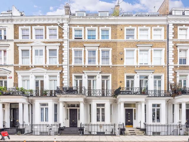 Collingham Place, South Kensington, London SW5, Studio to rent, £2,059 pcm | PrimeLocation