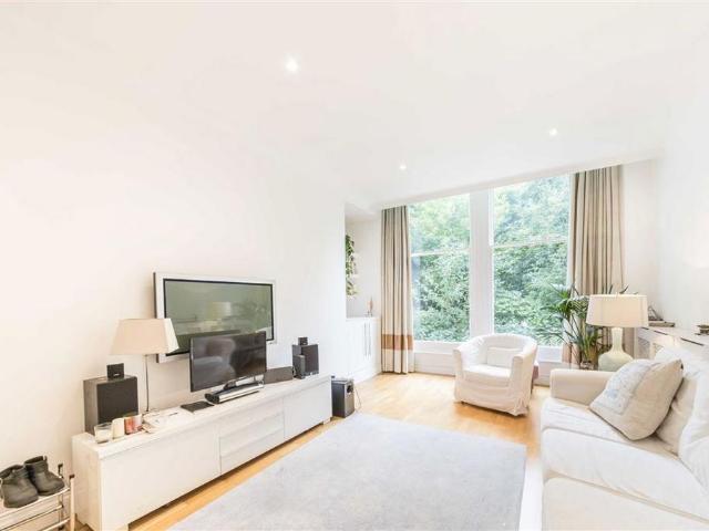 Collingham Road, London SW5 1 bed flat to rent £3,350 pcm £773 pw