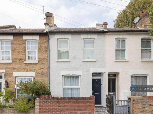 Collingwood Road, London, N15 2 bed terraced house to rent £2,000 pcm £462 pw